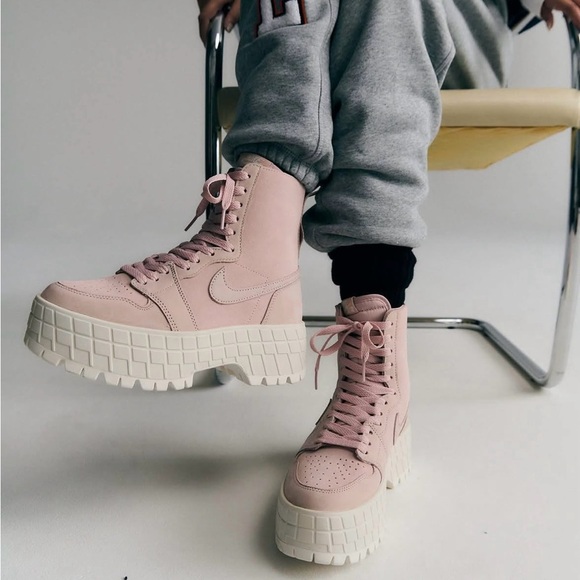 Nike Air Jordan 1 Brooklyn Boot - Picture 9 of 13